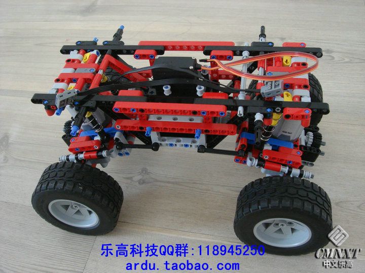 lego9398MOC005_侧视.JPG