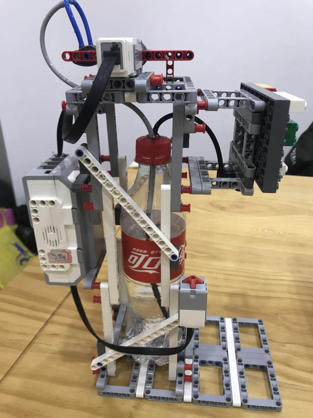 580297303.jpg